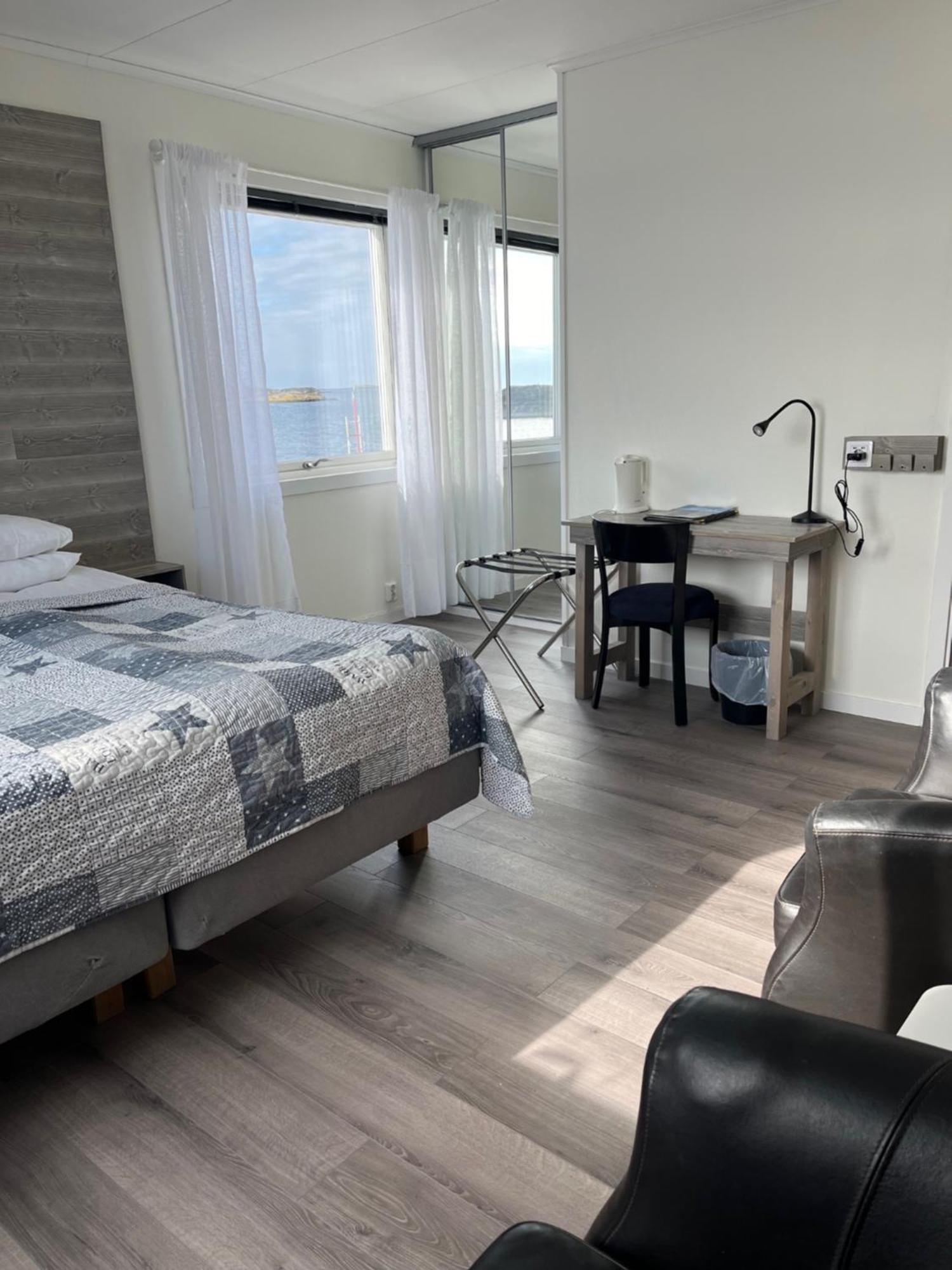 Hotell Fisketangen Kungshamn Dış mekan fotoğraf